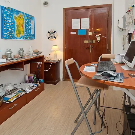 Guest house Mistral Marina Piccola 2*