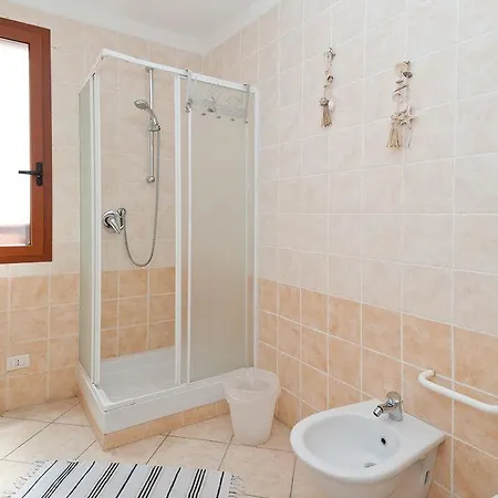 Guest house Mistral Marina Piccola 2*
